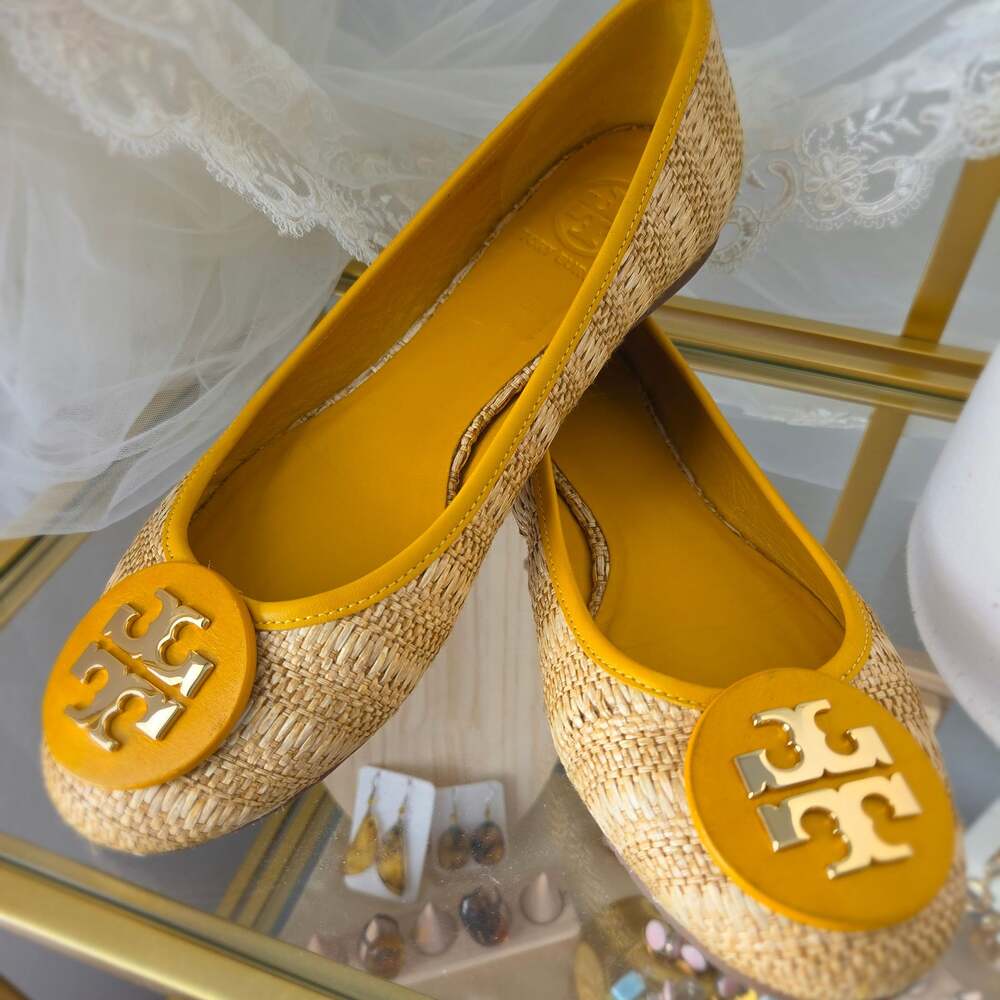 Tory Burch Reva Woven Raffia Ballet Flats in Yellow Sz 9